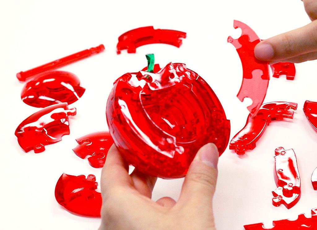 Beverly Apple Crystal Puzzle, 44 Pieces, 9.5 x 17.5 x 4.8 cm, Red, Plastic, 50071