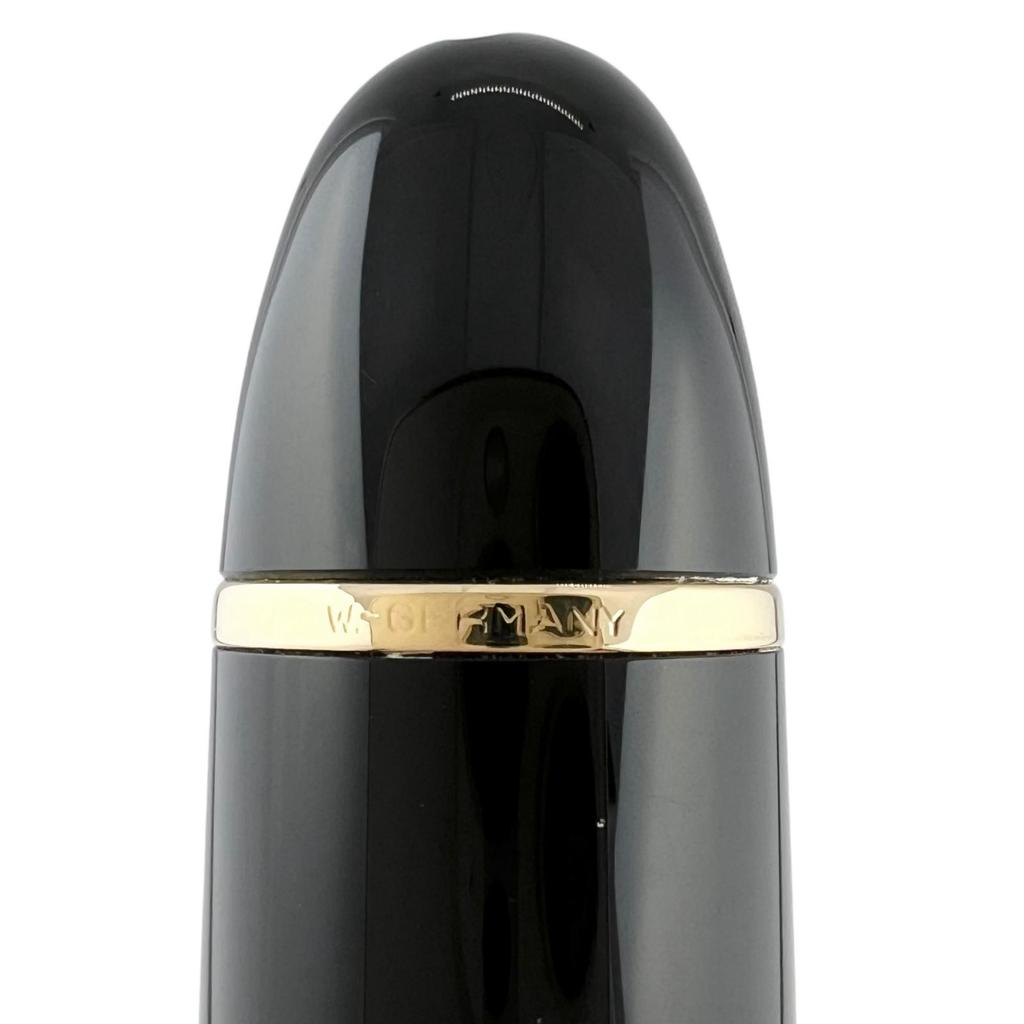 Great MONTBLANC fountain pen Meisterstück 149 white star Black gold 14K mens Used