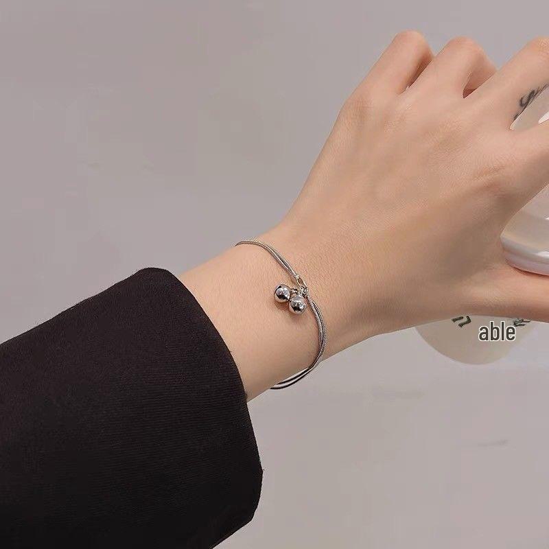 Double-Layer Bell Bracelet: Women's Korean Retro Style, No-Fade, Harajuku-Inspired for Stylish Trends.