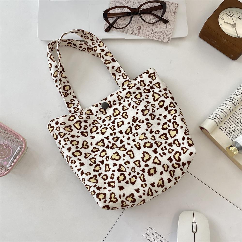 New lightweight handbag fashionable bento bag trendy leopard print large capacity tote bag women