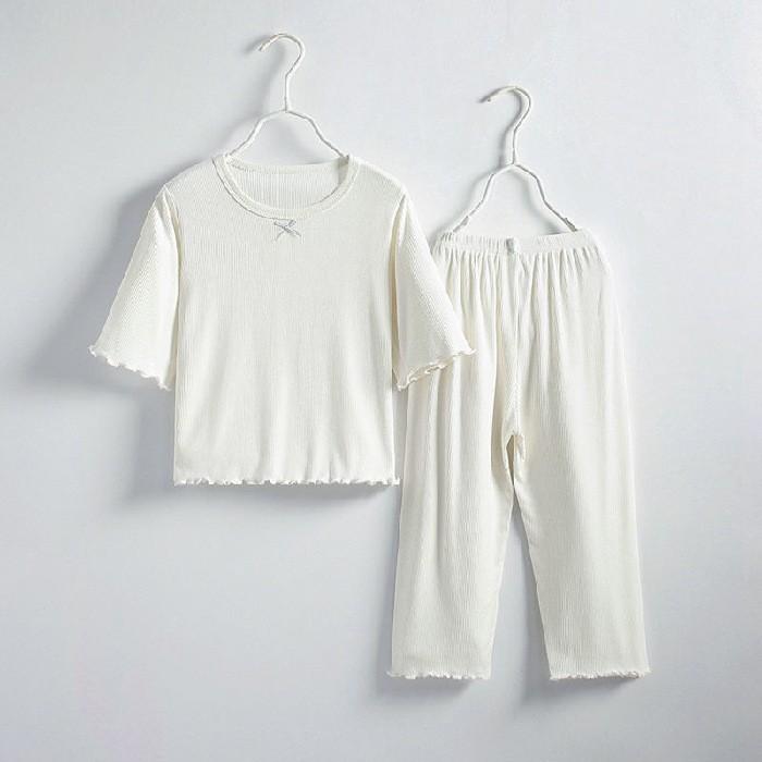 

Girl s Summer Soft Thin Ice Silk Suit Middle and Large Children Simple Top + Pants Home Two-piece Set 160 білий