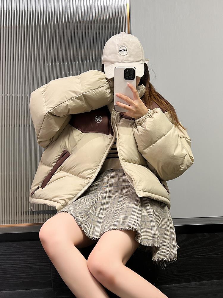 Contrast color down jacket women's short winter new loose thickened stand-up collar fashionable white duck down jacket tide