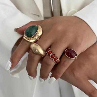 Salircon 4Pcs/Set Vintage Metal Irregular Green Red Acrylic Ring for Women Punk Exaggerated Stackable Finger Ring Party Jewelry