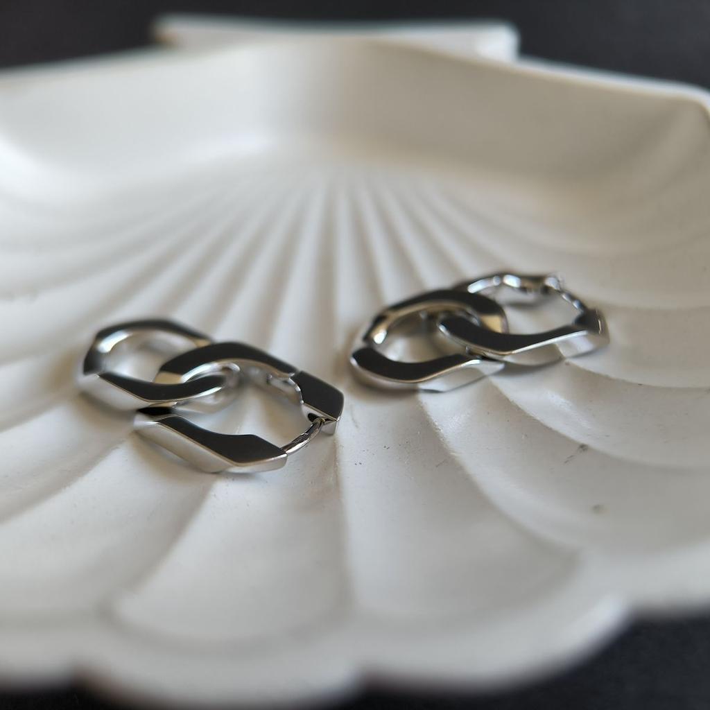 Серебряные серьги без камней (2186526)