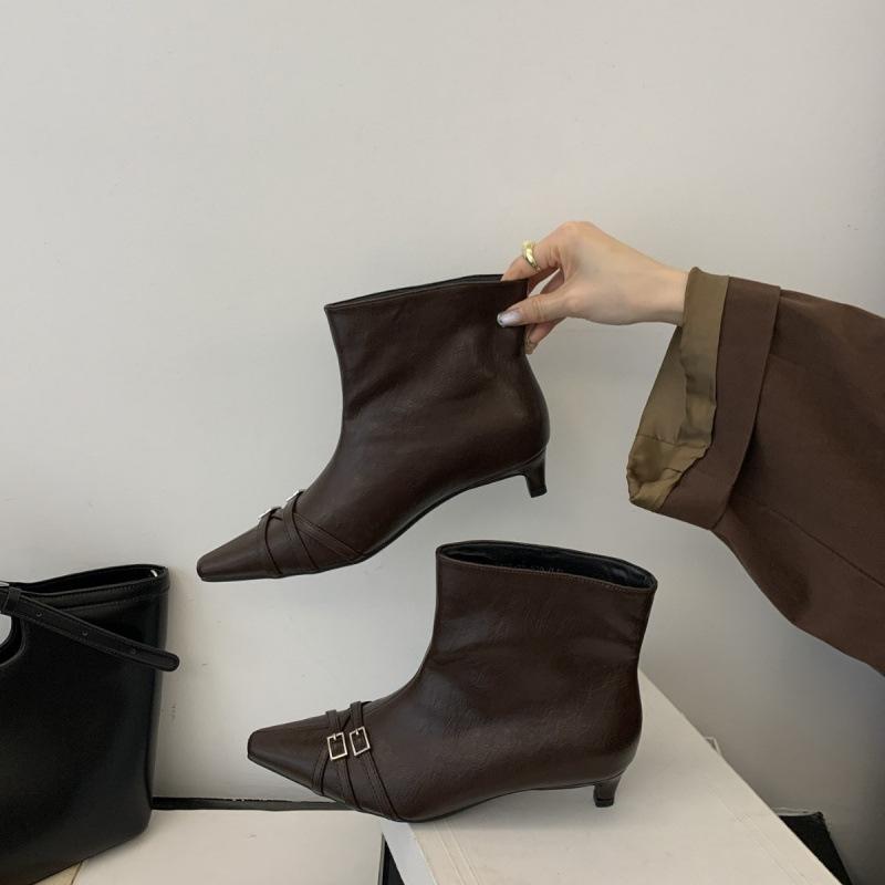 2025 Autumn and Winter Pointed Cat Heel Small Short Boots Low Heel Belt Buckle Thin Boots Women