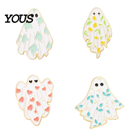Halloween Pin Ghost Enamel Brooch, Cute Brooch Pin, Cartoon Funny Fashion Little Trendy Accessories for Bag Jacket Backpack Hat Pant Clothes