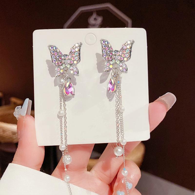 2023 New Fashion Trend Unique Design Elegant Delicate Light Luxury Black Butterfly Earrings Women Jewelry Party Premium Gifts