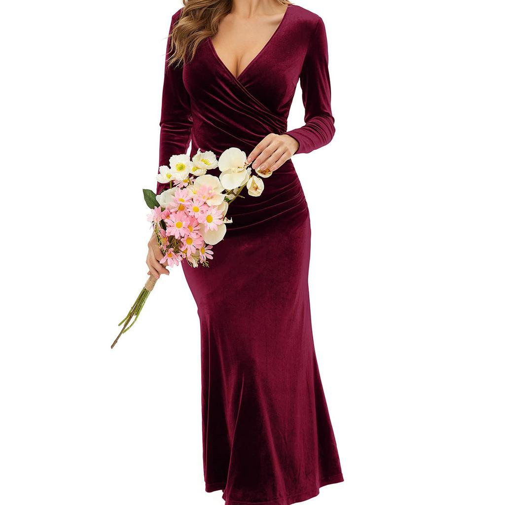 Women's Long Length Ball Gown with Strapless Sequins Ideal for Evening Parties Velvet Cocktail Dress V Neck Slim Fit Mermaid Style Evening Gown