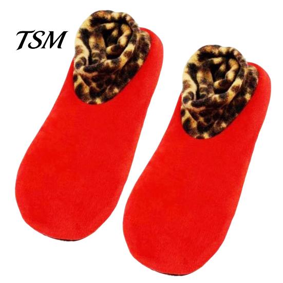 Winter Socks Short Thick Cozy Wear Tube Non-slip Foot Cover Autumn Keep Warm Soft Women Men Coral Fleece for Indoor Outdoor красный