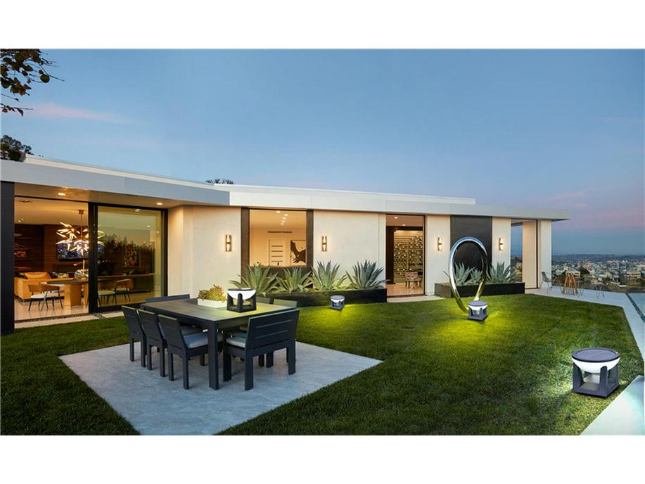 Solar Outdoor Garden and Courtyard Lamp: Headlight, Wall Light, Table Lamp