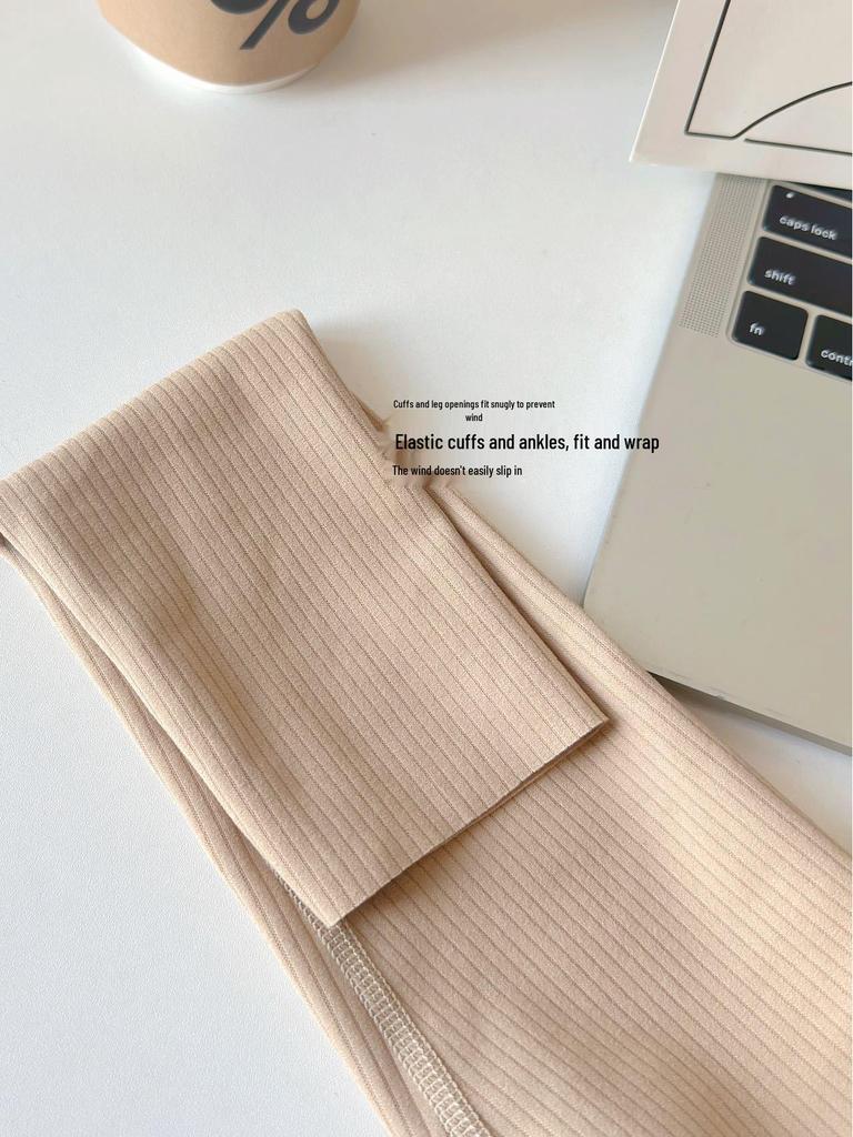 Women's V-Neck Long Sleeve Thermal Set: Warm Ginger Camellia Oil Cashmere Silk Base Layer with Slim Fit Trousers for Autumn.