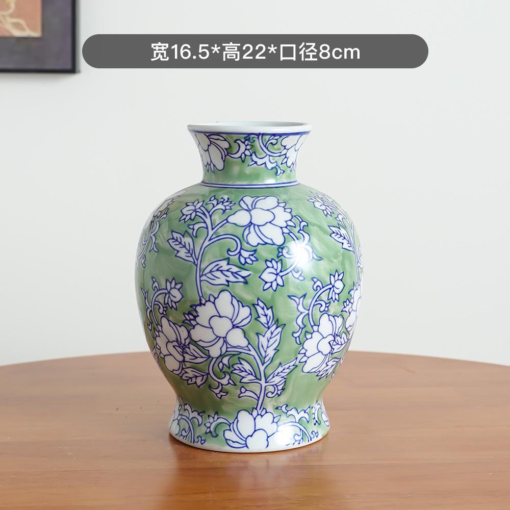 Blue and White Porcelain Chinese Vintage Vase Ceramic Handicraft Porcelain Bottle Flower Vase Home Decoration Accessories