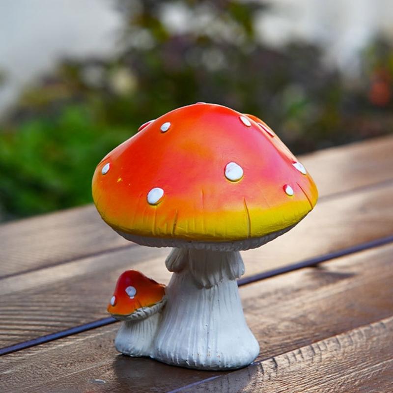 Handcrafts Green Eyed Mushroom Figurine Resins Miniature Ornament for Whimsically Tabletop and Garden Landscape Decors