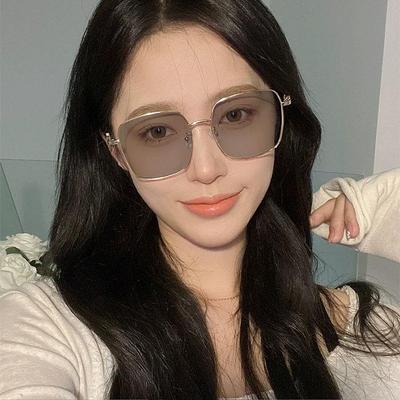 Brillen für Damen, Ultraleichter Großer Quadratischer Rahmen, Koreanischer Stil Trendig Blaulichtblockierend Hochauflösend Augenschutz Flache Brillen für Herren