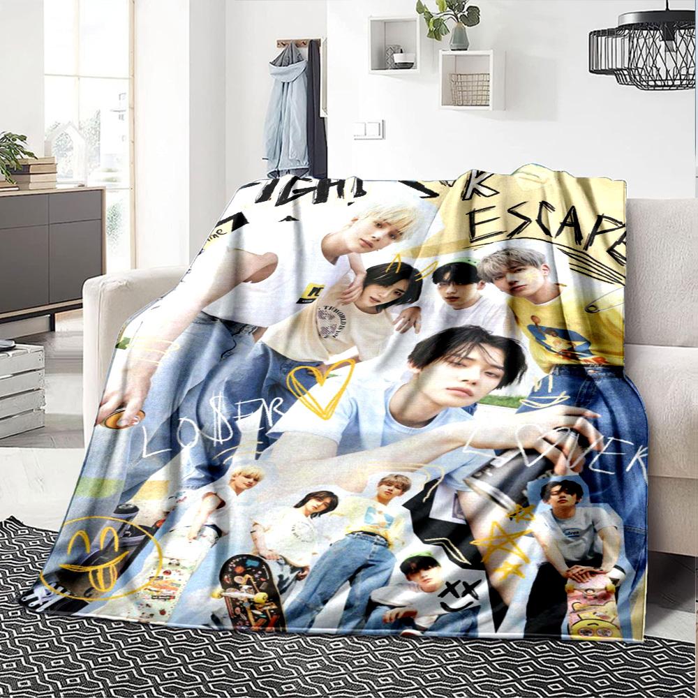 Txt Print Flannel Blanket High Quality Warm Comfortable Cover for All Seasons Perfect for Gifts Home Decor