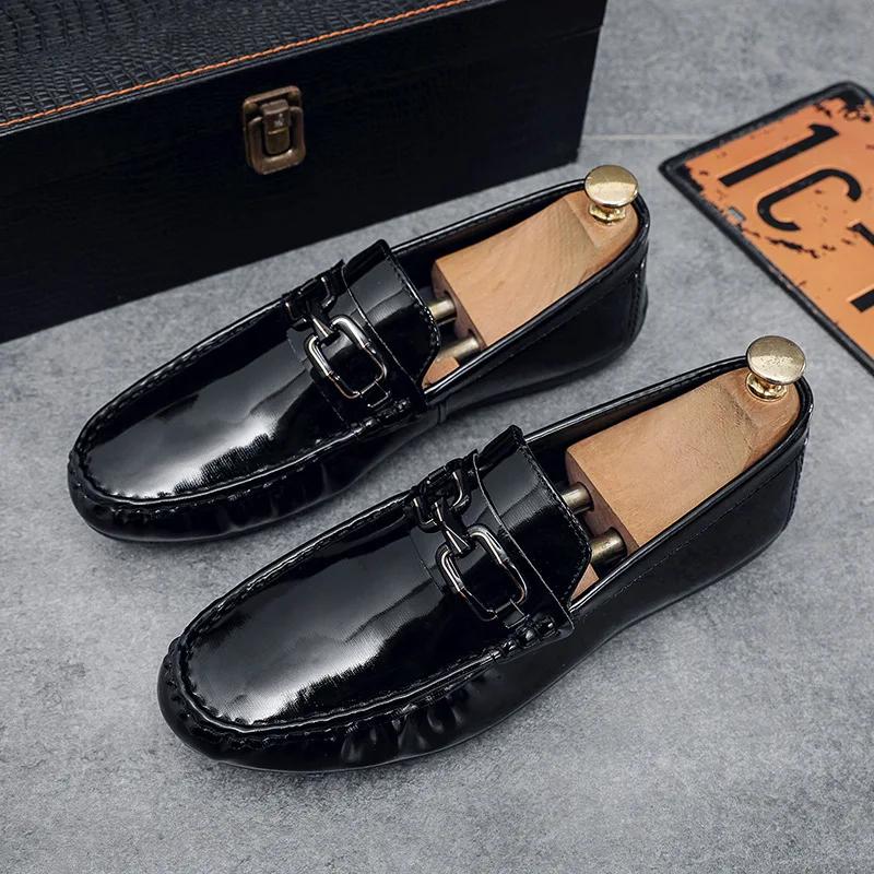 Fashion Men Patent Leather Loafers Casual Flats Driving Shoes Brand Designer Summer Autumn Man Moccasins Slip on Shoes Mocasines Hombre