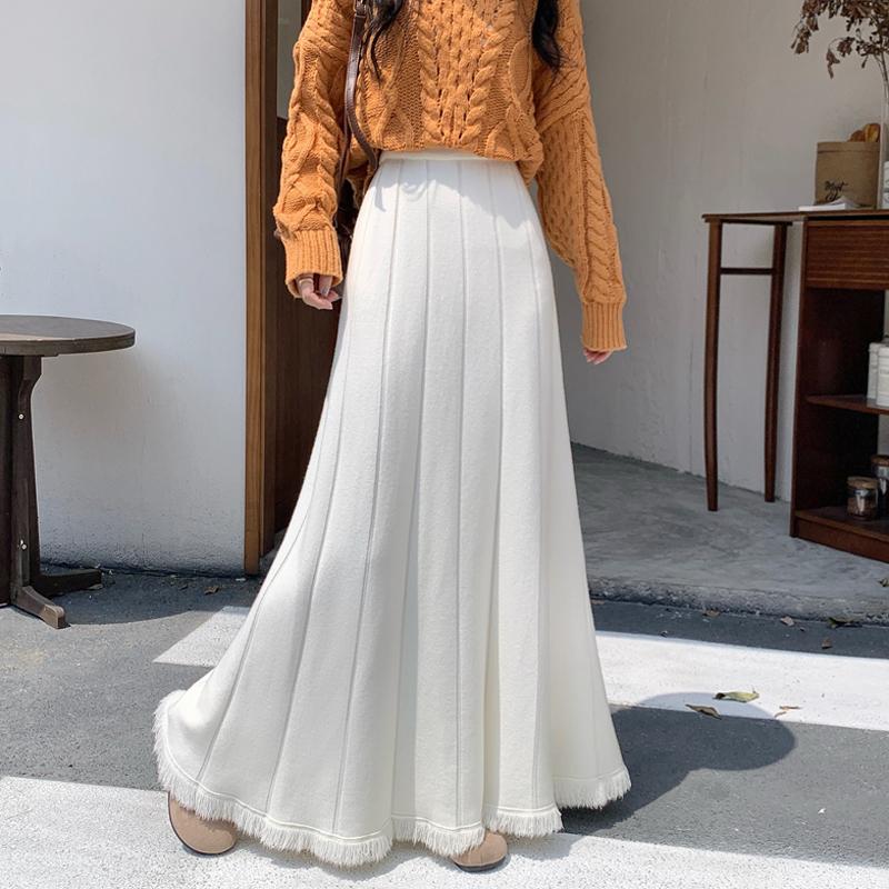 Autumn Winter Women Maxi Long Tassel Knitted Skirt Beige Red Dark Gray Black Knitting Warm Skirt Elegant Fashion Pleated Skirt