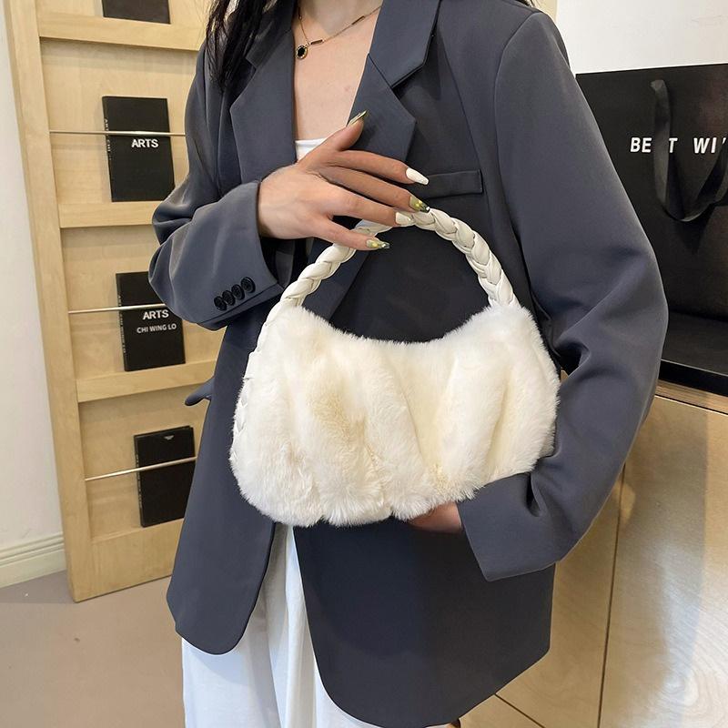 Elegant Shoulder Bag Braided Handbag Soft Plush Underarm Bag Women's Large Capacity Fashionable Lady Party Tote Bag Underarm