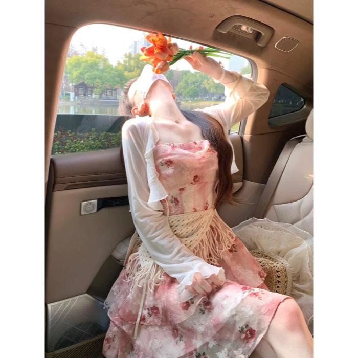 

Summer new dress niche French supplement rules suspender skirt sweet Korean version floral fluffy princess dress S