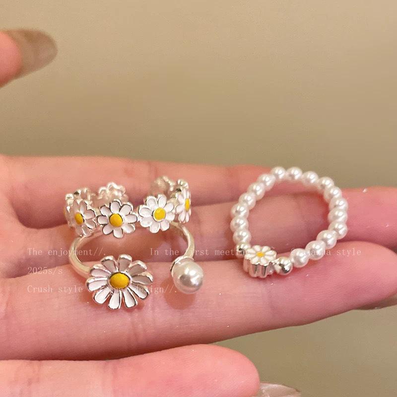 Little Daisy Pearl Adjustable Ring - Women's Mori Style Sweet Fresh Design, Stacking Index Finger Jewelry