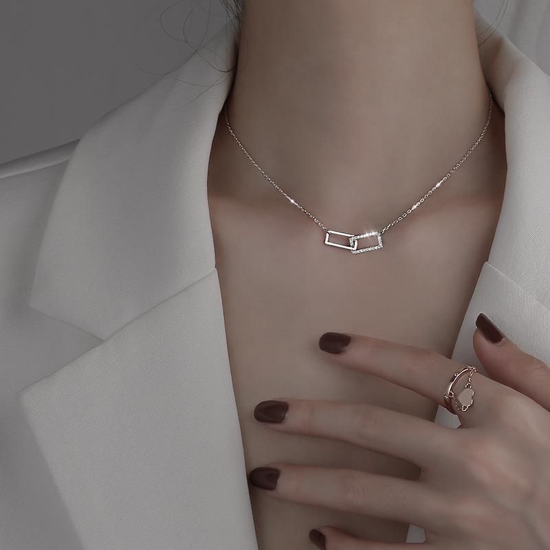 Exquisite Zirconia Interlocking Square Double Ring Necklace for Women