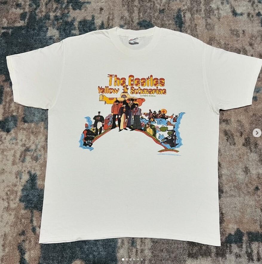 

VINTAGE 1999 THE BEATLES YELLOW SUBMARINE MEN AND WOMEN T SHIRT REPRINT Sz S-4XL Unisex T-Shirt L