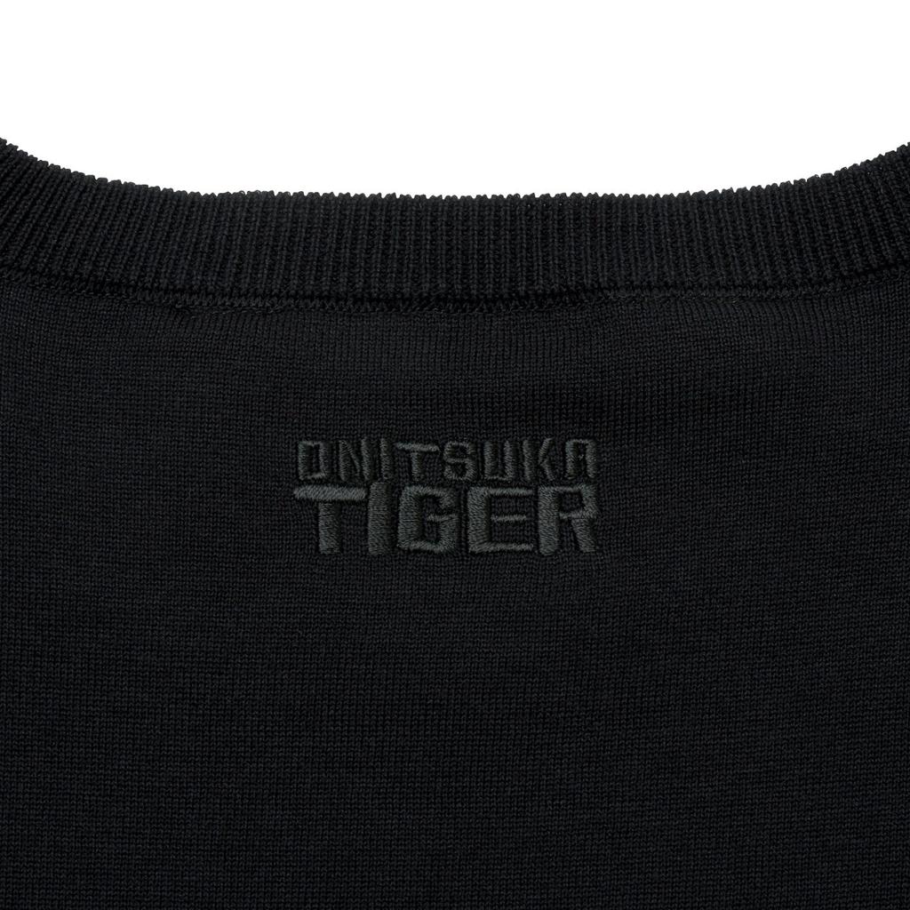 ONITSUKA TIGER Solid Color Round Neck Comfortable Knit Sweater Women Sweater Black 2182B130-001