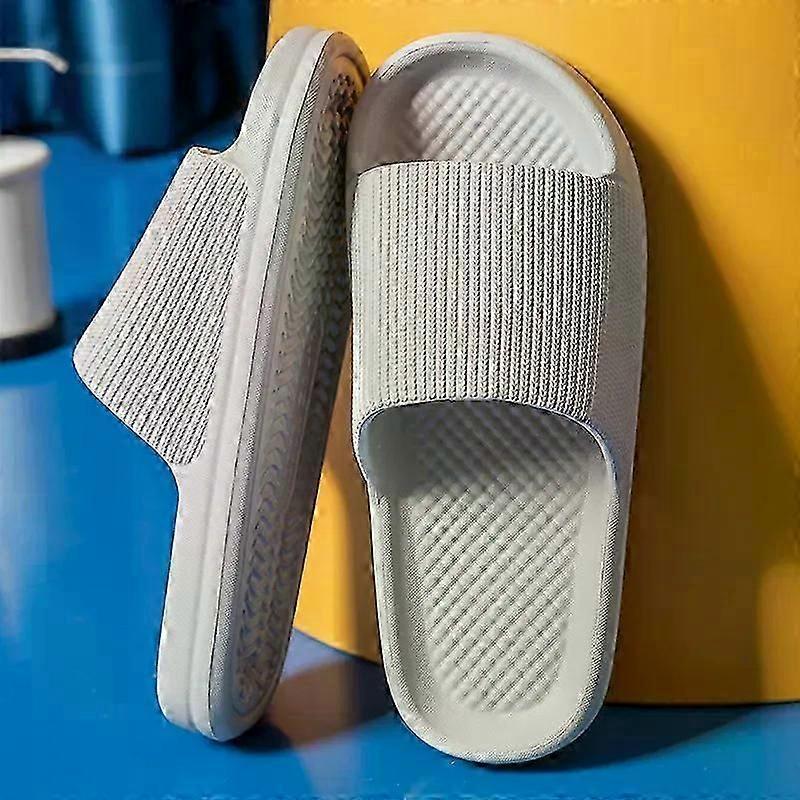 Big Size 47 48 Men Slippers Light EVA Soft Sole Comfort Casual Shoes Home Bathroom Anti-Slip Flip-Flops Summer Beach Sandals