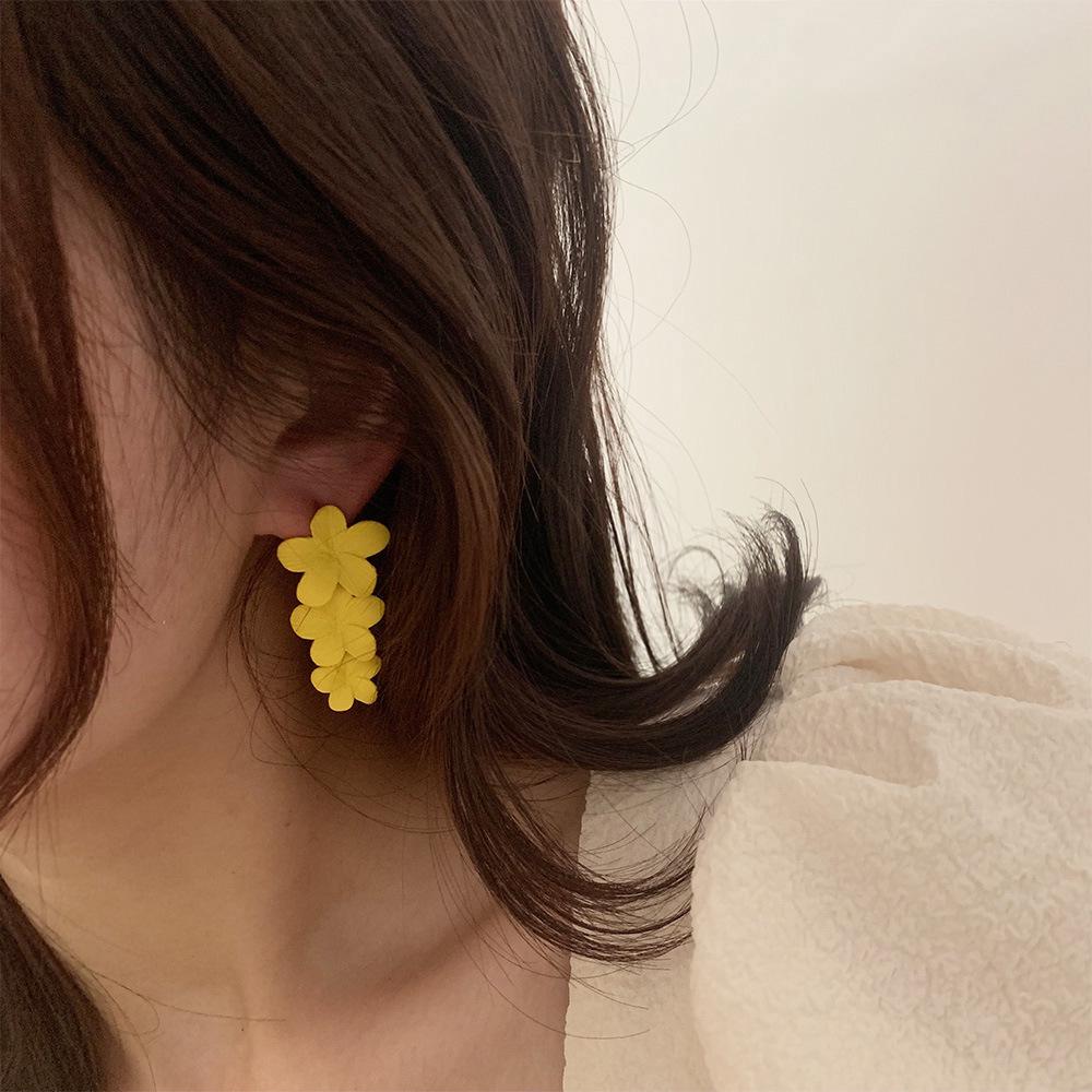 Women's 925 Silver Korean Dongdaemun Petal Dangle Earrings - Summer Flower Design, Trendy & Versatile Stud Earrings