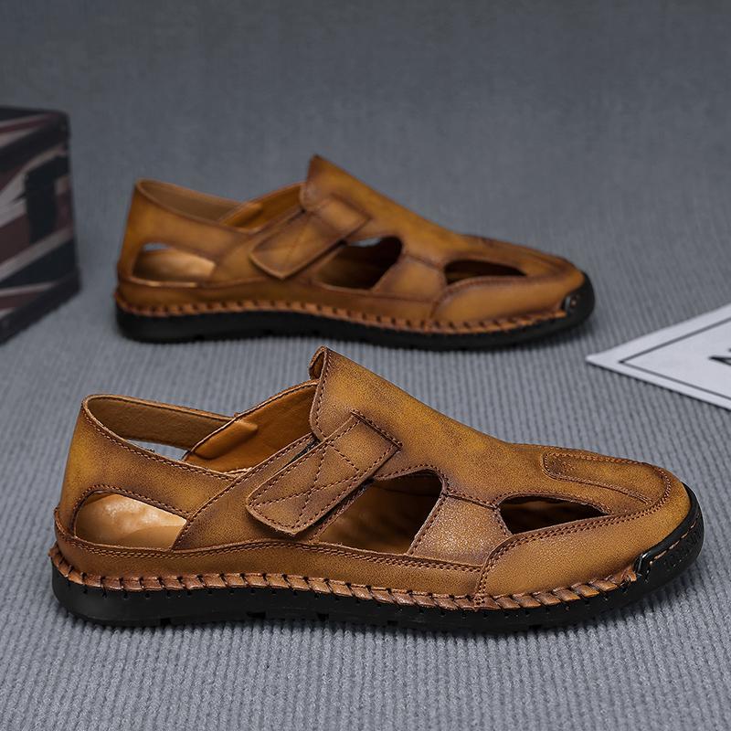 Fashion Men Fashion Beach Cool Sandals Outdoor Casual Male Shoes 2025 New Classic Leather Men Shoes Summer New Large Size Men's Sandals