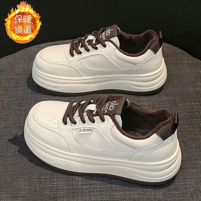 Muffin en cuir à semelle épaisse petites chaussures blanches chaussures pour femmes automne et hiver nouveau velours chaud chaussures en coton à semelle souple chaussures de planche décontractées
