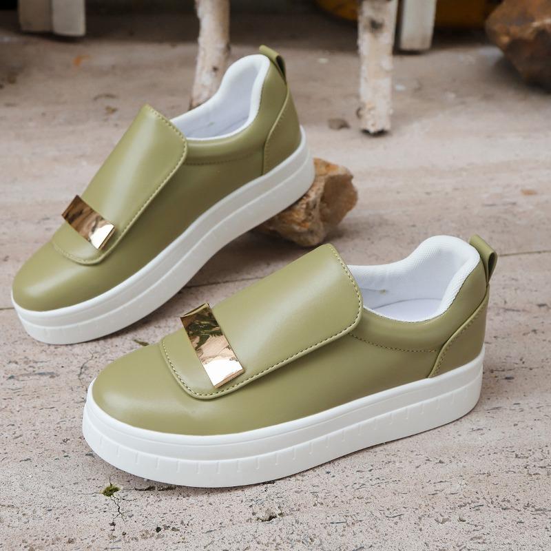 Large Size One-pedal Casual Single Shoes Women's Autumn and Winter New Velcro Fashion Lightweight Platform Single Shoes Women
