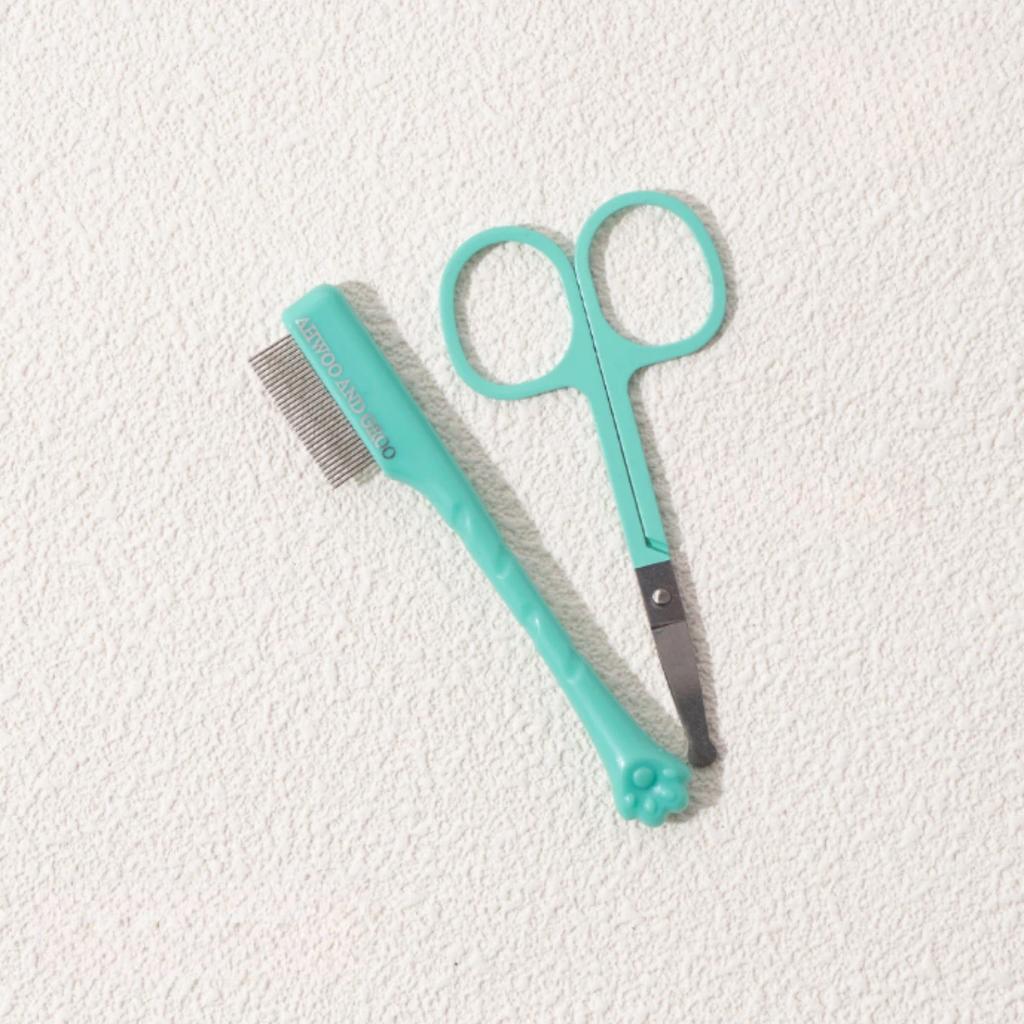 Tear Stain Remover for Dogs and Cats Pet Facial Cleaning Comb Grooming Tool to Remove Eye Boogers Tear Stains and Dirt Wooden
