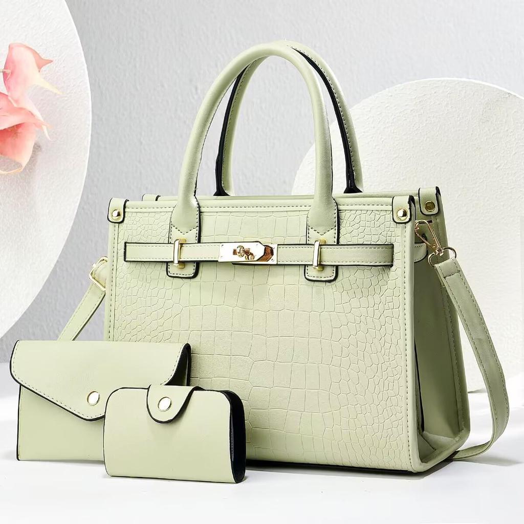 2025 Versatile Women's Large Capacity Fashionable Shoulder Handbag