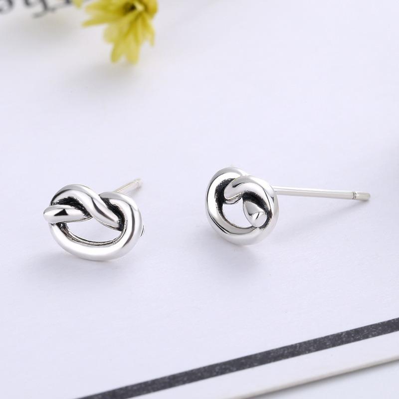 Personalized Retro Knotted Stud Earrings Inc Trendy Men'S And Women'S Old Knotted Earrings Fashion Accessories