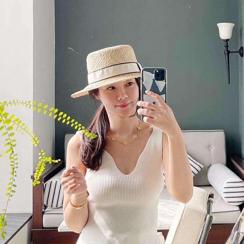 Summer Women's New Raffia Woven Straw Hat Flat Top Flat Brim Top Hat Sunshade Sun Protection French Retro Beach Hat