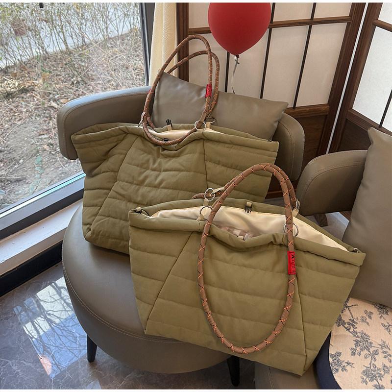 Quilted Padded Shoulder Bag Waterproof Nylon Large Capacity Tote Bag Women's Casual Lightweight Handbag Simple Shopping Bag