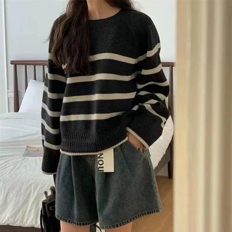 Chic contrasting striped hooded sweater women's autumn, winter, autumn and winter loose lazy wind long-sleeved knitted sweater top