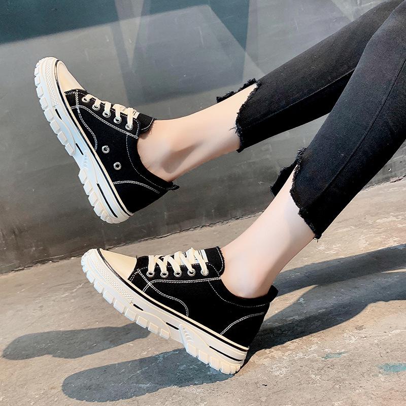 Platform Canvas Shoes Women's 2025 New Spring and Summer Breathable Student Versatile Explosive Muffin Sports and Leisure Board Shoes