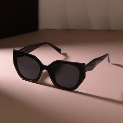 Retro Square Sunglasses Women Men Vintage Sun Glasses Female Male Fashion Black Ladies