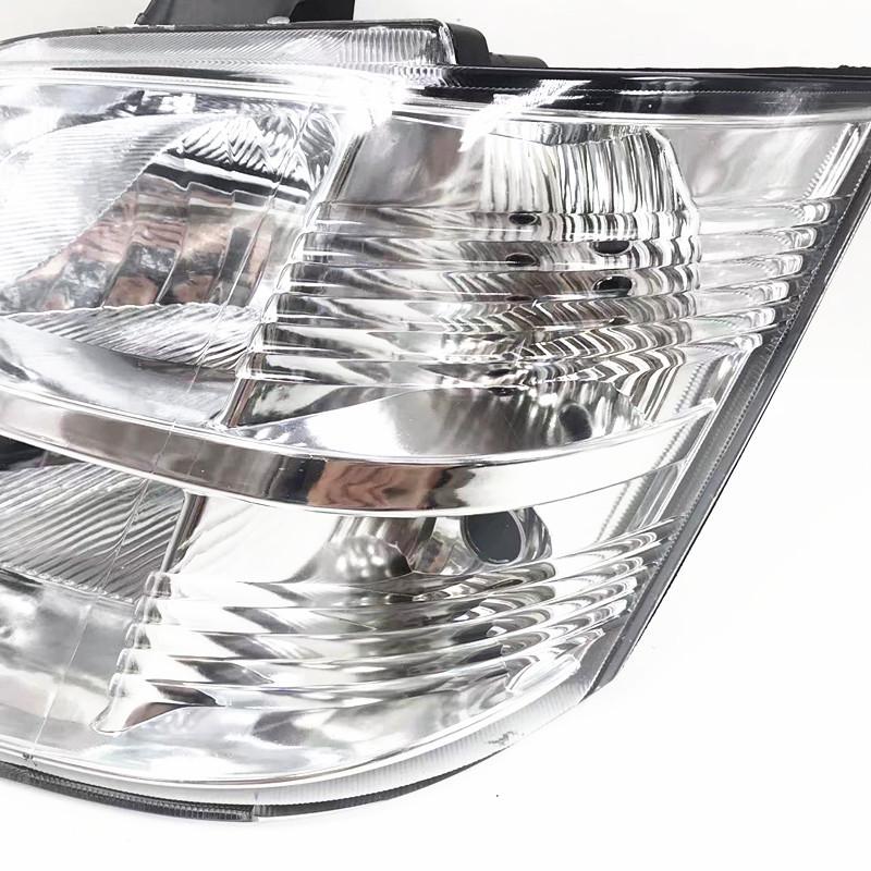 Compatible with BAIC Changhe Furui Da 6390 Single/Double Row/Van Headlight Assembly