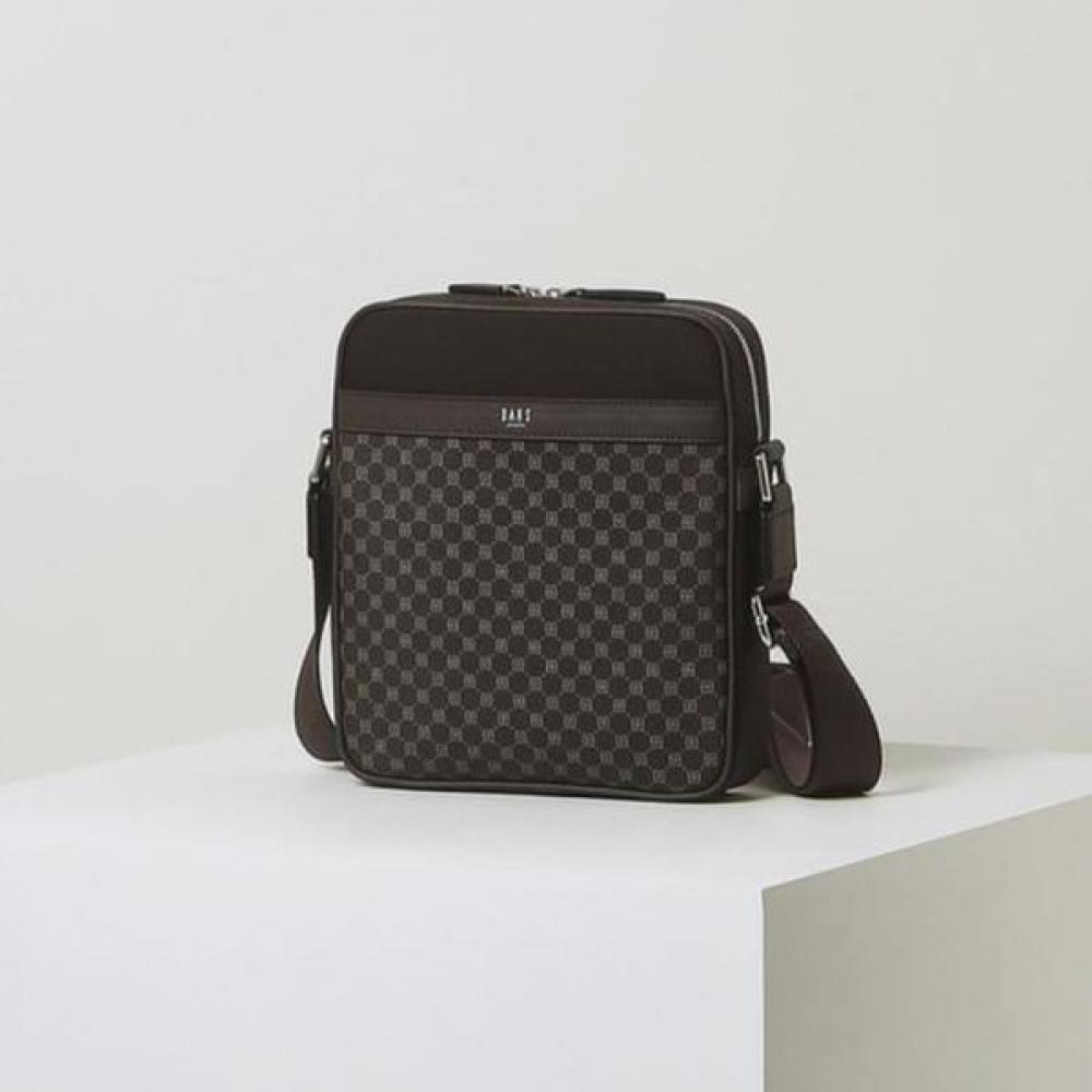 

Daks Brown Dd Pattern Crossbag Dbba4e469w3 Single option