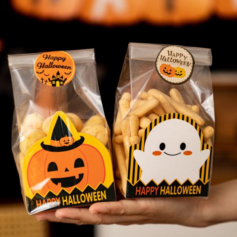 30pcs Halloween Stickers Pumpkin Ghost Bat Castle Party Box Gift Bag Packaging Sealing Stickers Round Adhesive Decorative