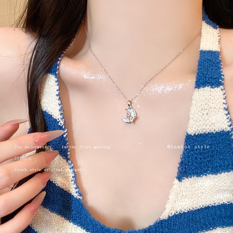 "Elegant Korean Titanium Steel Zircon Bow Necklace for Women"