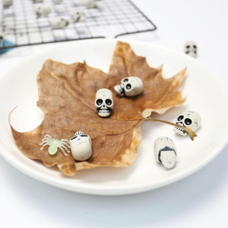 10Pieces Halloween Skull Heads Scary Prank Props Terrifying Skull Mini Skeleton