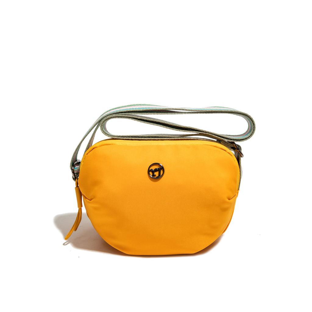 Unisex Nylon Small Crossbody Bag With Inner Phone Pocket And Lightweight Design For Summer Outings
