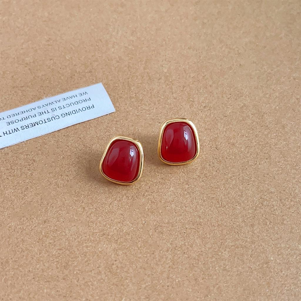 Elegant Retro Red Heart Pearl Earrings for Women - French Style Jewelry