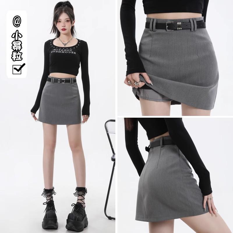 

Women s Gray High-Waist Slim Fit A-Line Skirt with Built-In Shorts for Spring/Summer M