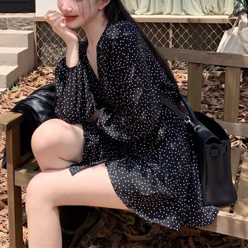 Black Polka Dot Dress Autumn New French Retro Gentle Seaside Vacation Style Tea Break Temperament Short Skirt