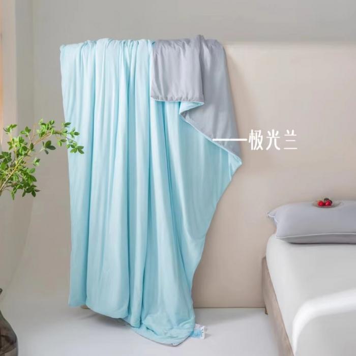 

2025 new solid color ice cream cool silk summer cool quilt machine washable washed summer quilt skin-friendly and comfortable 150x200cm 1pcs